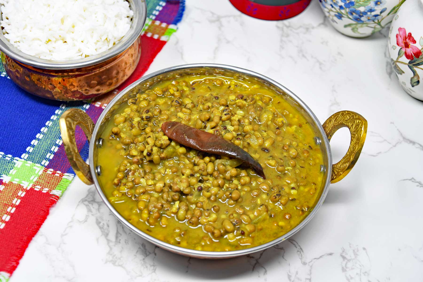 Mung Bean Curry in a serving wok.