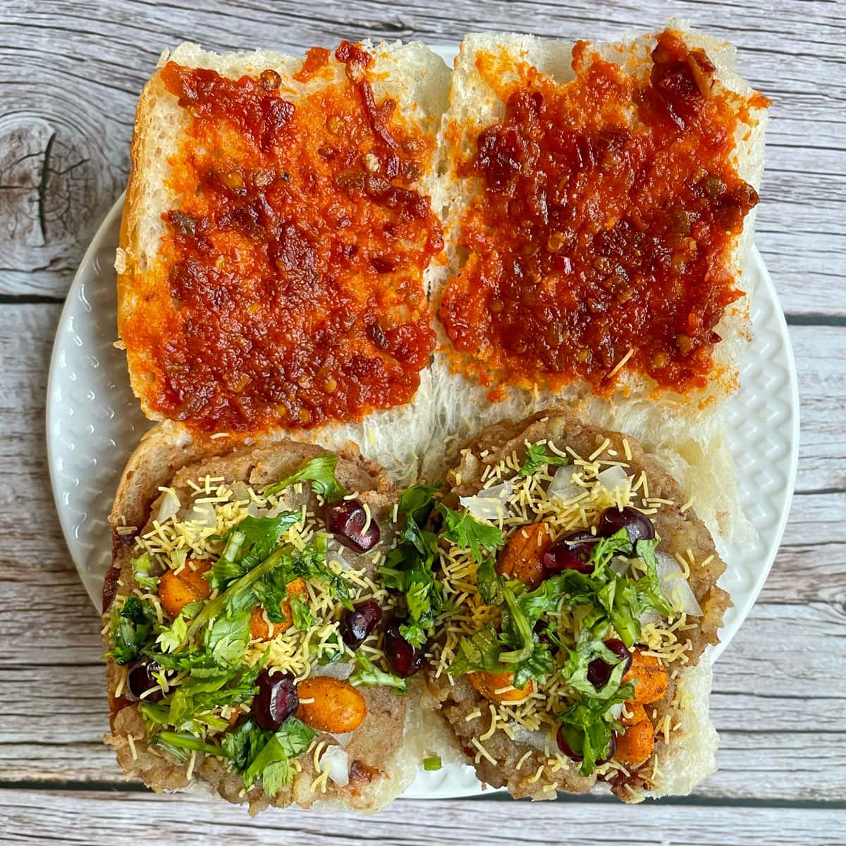 Dabeli with chutney and stuffing.