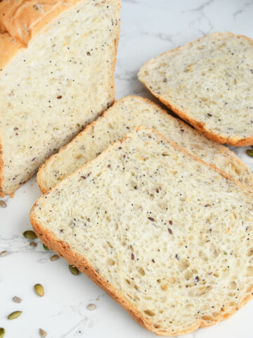 Seed bread slices.